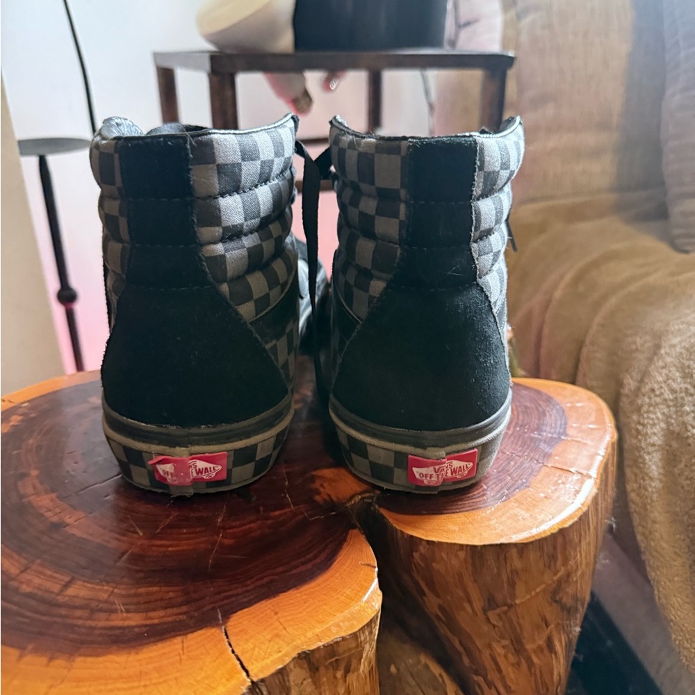 Vans Men's Sk8 His Black Checkered High-Top Sneakers size 10 - Picture 4 of 7